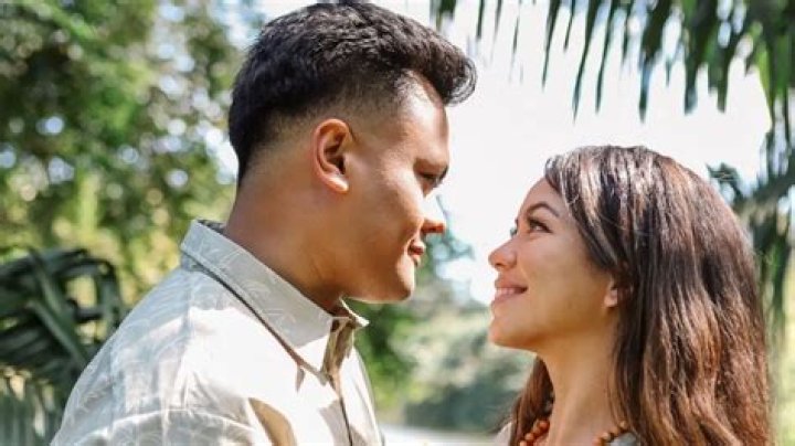 Is The Pitcher Married To Kamalani Dung? Rumored Wife's Age & Personal Life!