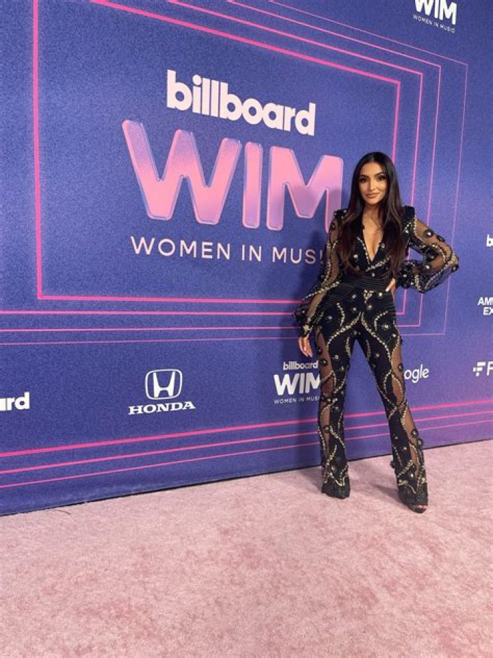 “Shahs of Sunset” Star Sara Jeihooni Wants You to Ditch the “Playboys” in Debut Single (Listen) – Celeb Secrets